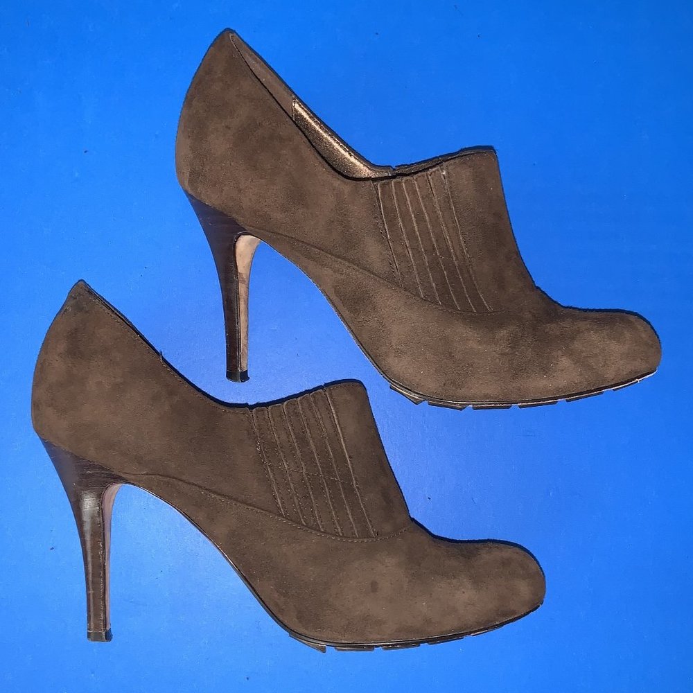 COLE HAAN NikeAir Brown Suede Slip-On Heel Bootie Shoes 6B